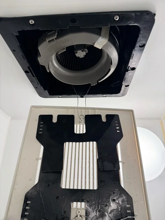 換気扇清掃 After