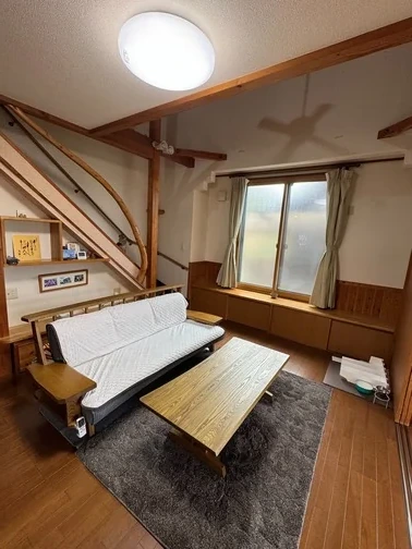 リビングの片付け（別角度） After